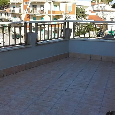Appartamento Girasole A Due Passi Dal Mare Minturno Esterno foto