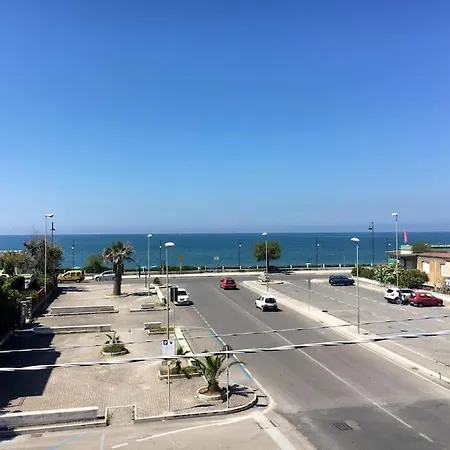 Appartamento Girasole A Due Passi Dal Mare Minturno Esterno foto