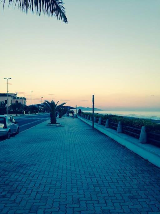 Apartment Girasole A Due Passi Dal Mare